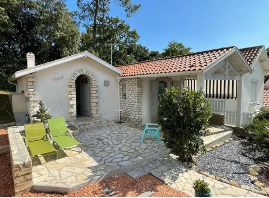 Adorable Petite Maison A 400M De La Mer Villa Saint-Georges-de-Didonne Exterior foto